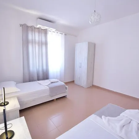 فيلة Fishta And *