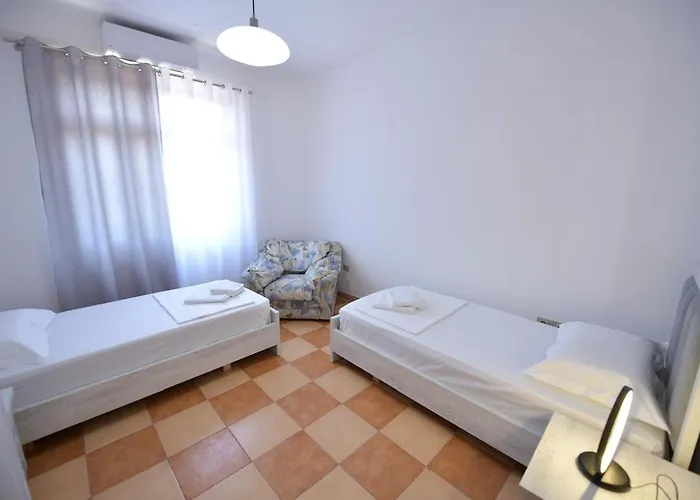 וילה Fishta And שקודר